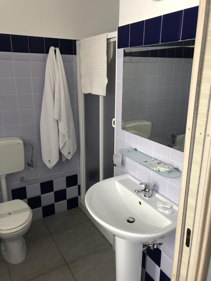 לצ'ה B&B Tramonti Del Sud מראה חיצוני תמונה
